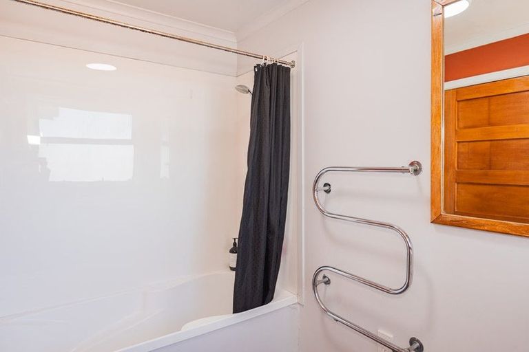 Photo of property in 21 Tay Street, Oamaru North, Oamaru, 9400