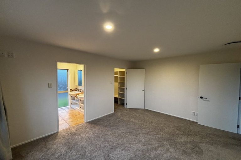 Photo of property in 361 Tukapa Street, Hurdon, New Plymouth, 4310