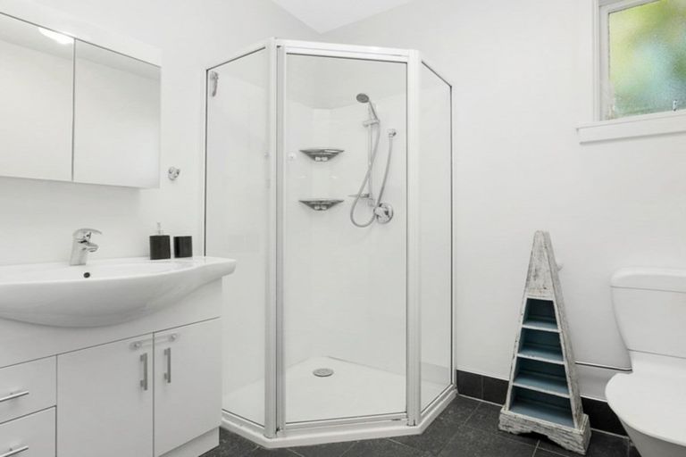Photo of property in 103 Prestons Road, Redwood, Christchurch, 8051