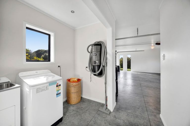 Photo of property in 270 Smart Road, Hillsborough, New Plymouth, 4372
