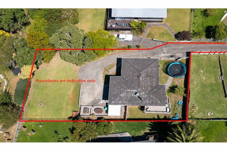Photo of property in 26 Solar Road, Glen Eden, Auckland, 0602