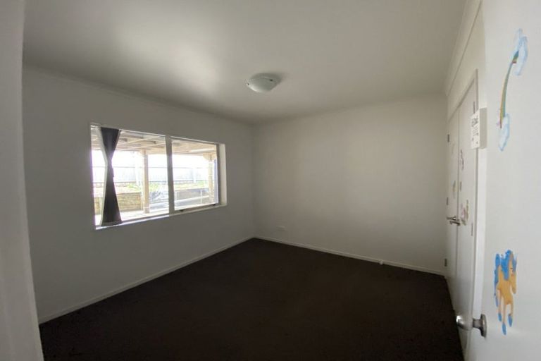 Photo of property in 65 Ridgeway Drive, Te Kamo, Whangarei, 0112