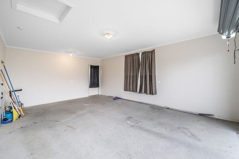 Photo of property in 26 Kent Street, Riversdale, 9776