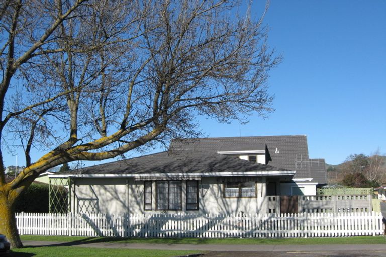 Photo of property in 3/37 Middle Road, Havelock North, 4130