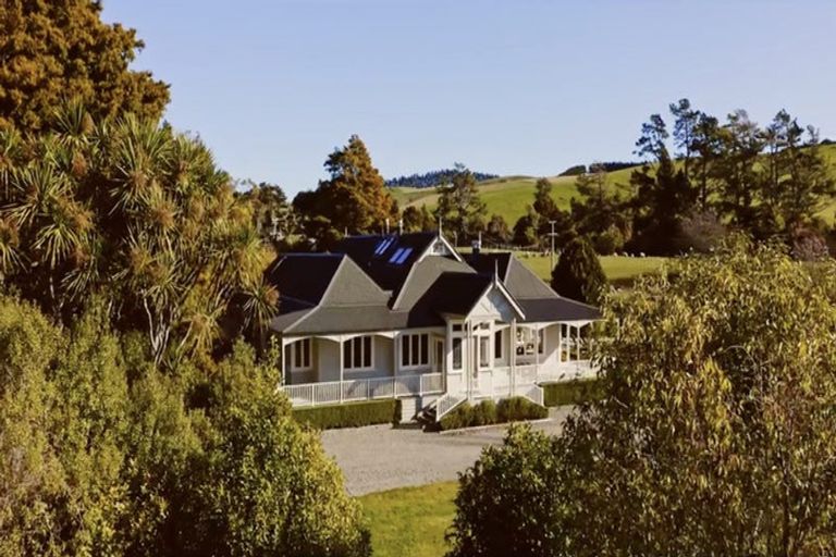 Photo of property in 460 Te Wharau, Admiral Hill, Gladstone, 5883