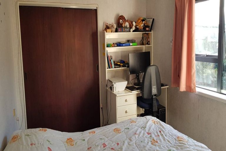 Photo of property in 8 Farnham Place, Bell Block, New Plymouth, 4312