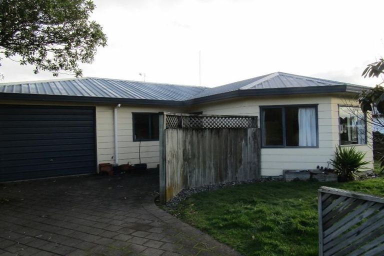 Photo of property in 29 Kiddle Drive, Hilltop, Taupo, 3330