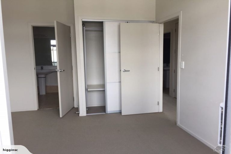 Photo of property in 17/11 Carlos Drive, Flat Bush, Auckland, 2016