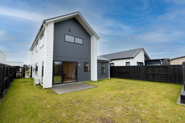 Photo of property in 15 Guillaume Street, Chartwell, 3210