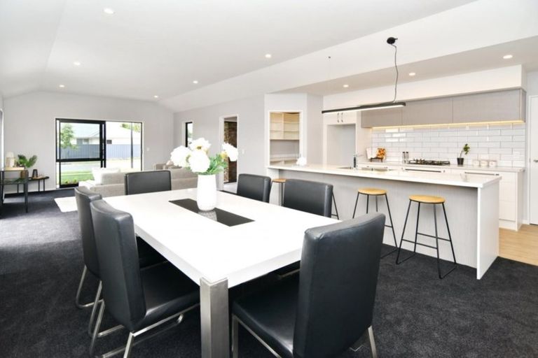 Photo of property in 14 Fearne Drive, Woodend, 7610