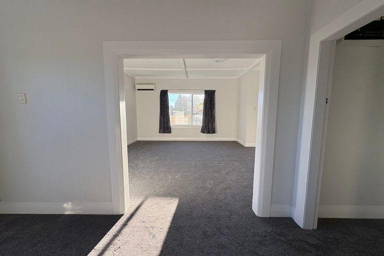 Photo of property in 36-38 Weraroa Road, Levin, 5510