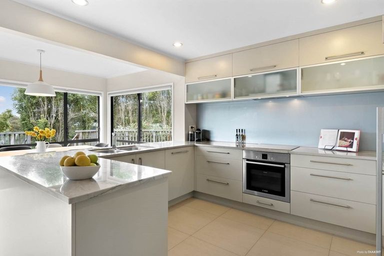 Photo of property in 36 Fitzwilliam Drive, Torbay, Auckland, 0630
