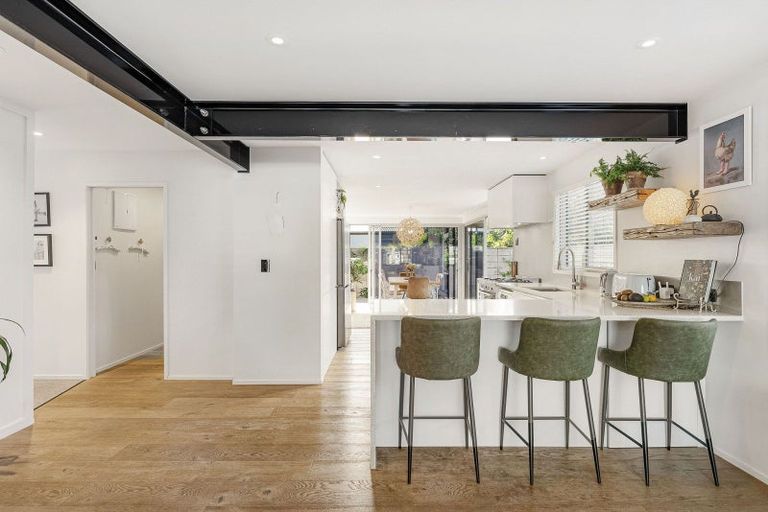 Photo of property in 13a Tui Street, Mount Maunganui, 3116
