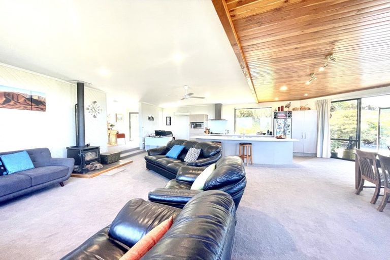 Photo of property in 25 Queen Street, Brighton, Dunedin, 9035