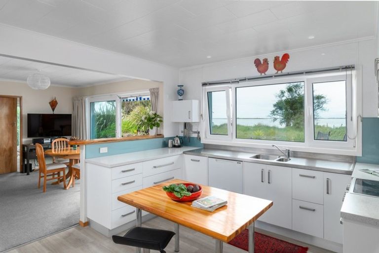Photo of property in 77 Trewavas Street, Motueka, 7120