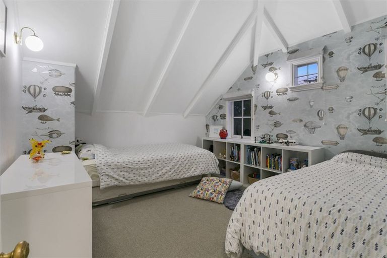 Photo of property in 2/4 Stratford Avenue, Milford, Auckland, 0620