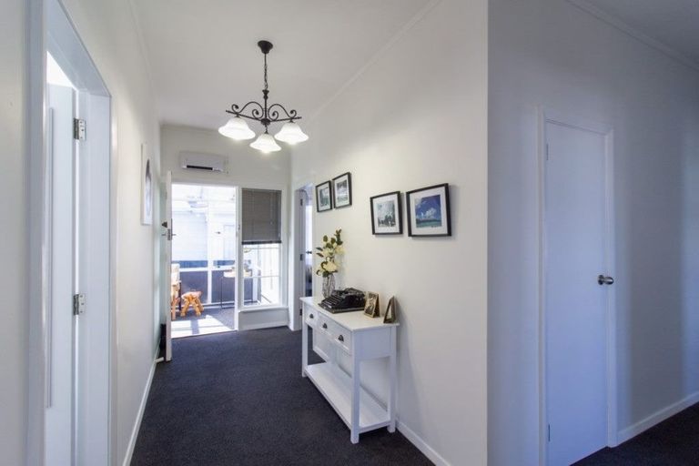 Photo of property in 9 Pembroke Road, Stratford, 4332