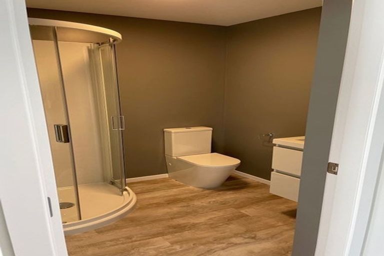 Photo of property in 3 Kopua Place, Whitby, Porirua, 5024