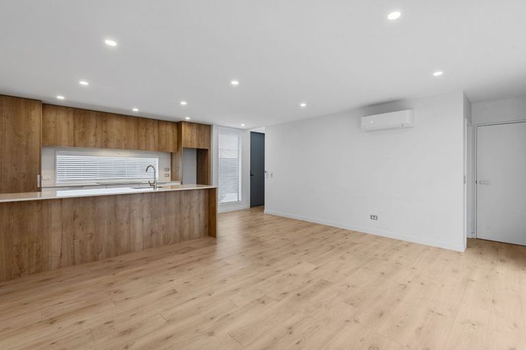 Photo of property in 3/43 Maxwell Street, Riccarton, Christchurch, 8041