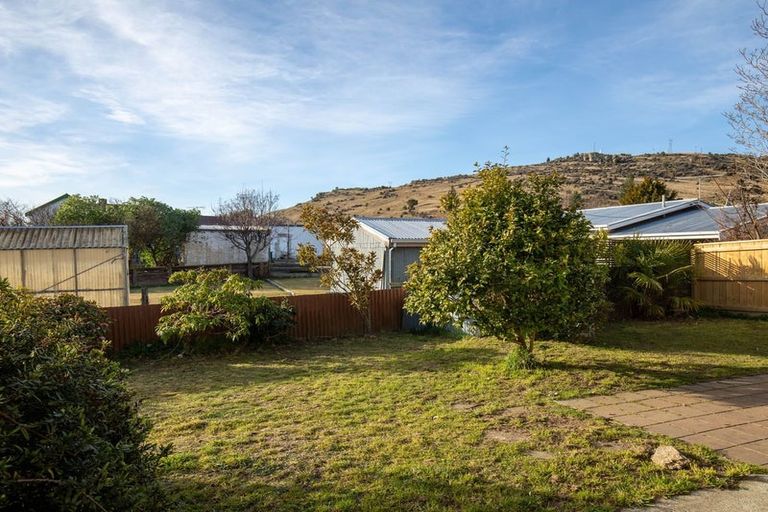Photo of property in 6 Teviot Street, Roxburgh, 9500