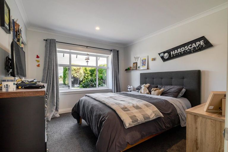 Photo of property in 2009 Longburn Rongotea Road, Longburn, Palmerston North, 4475