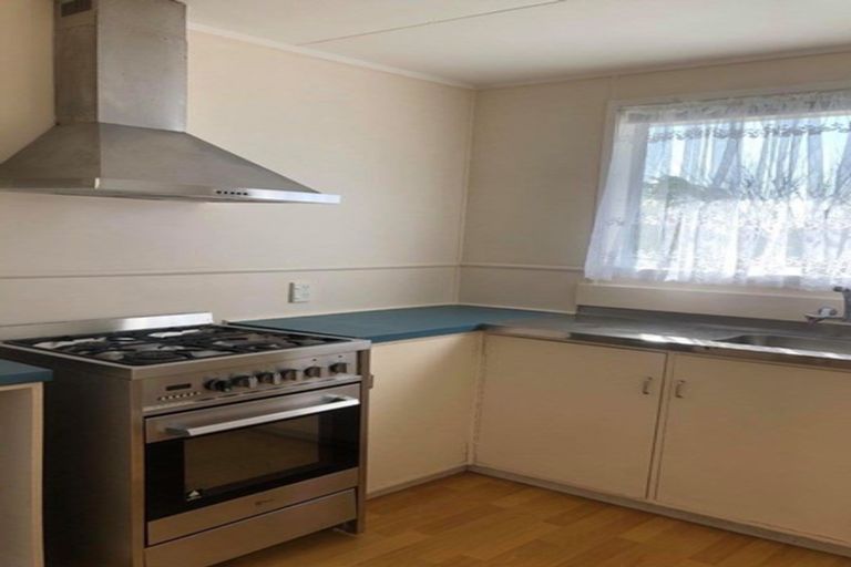 Photo of property in 184/84a Greenslade Crescent, Northcote, Auckland, 0627