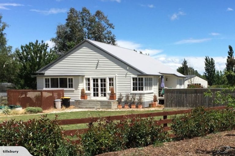 Photo of property in 7 Railway Street, Sefton, 7477