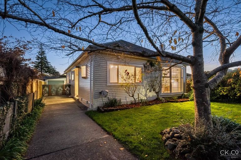 Photo of property in 7 Anderson Grove, Epuni, Lower Hutt, 5011