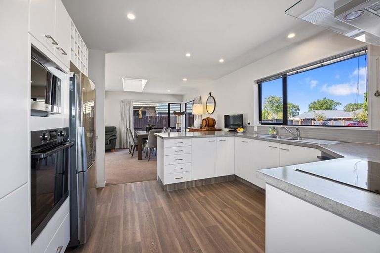 Photo of property in 6 Astor Place, Halswell, Christchurch, 8025