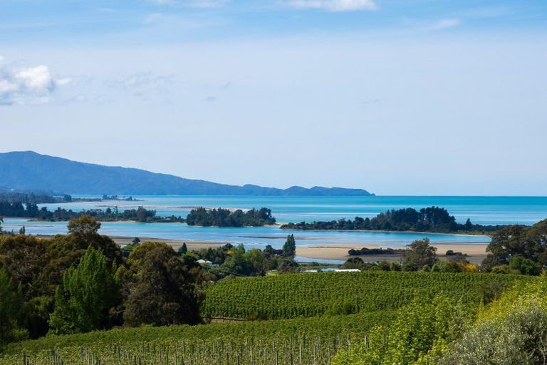 Photo of property in 113 Weka Road, Tasman, Upper Moutere, 7175