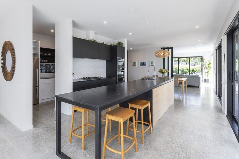 Photo of property in 9 Hewers Lane, Kennedys Bush, Christchurch, 8025
