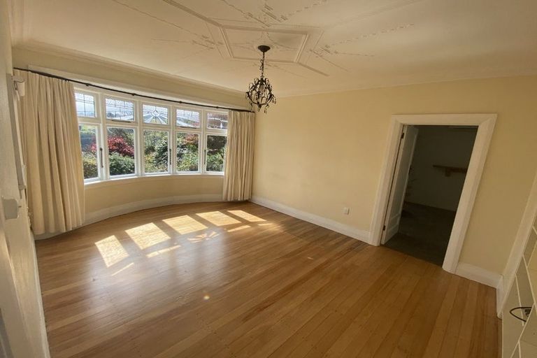 Photo of property in 34 Grandview Crescent, Opoho, Dunedin, 9010