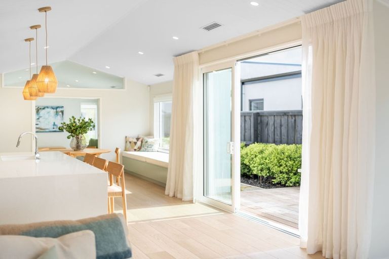 Photo of property in 46 Finstock Way, Rolleston, 7614