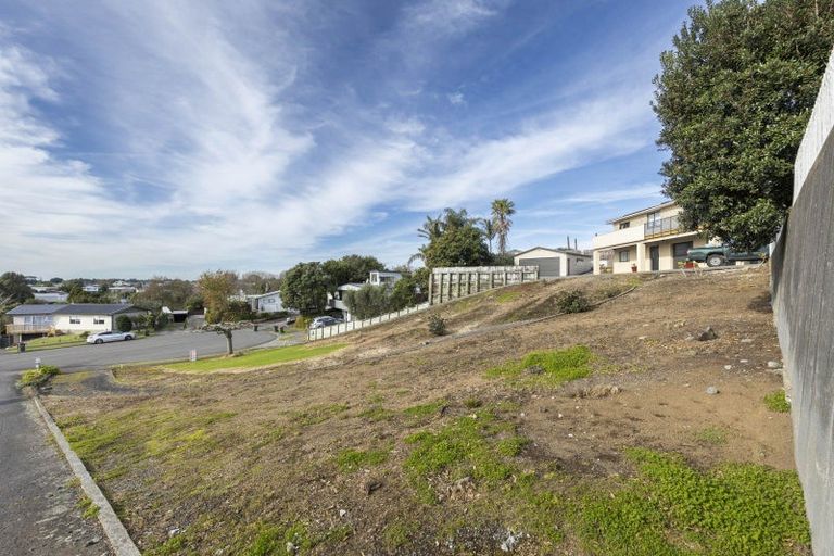 Photo of property in 13 Acacia Place, Bell Block, New Plymouth, 4312