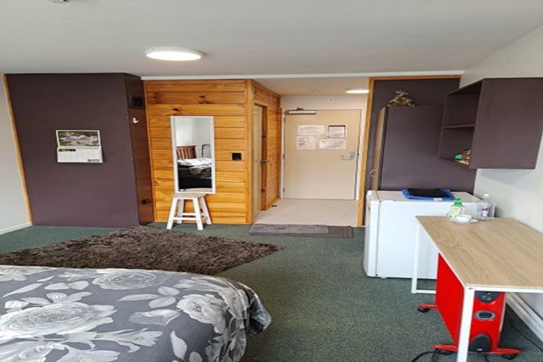 Photo of property in 12 Martin Square, Te Aro, Wellington, 6011