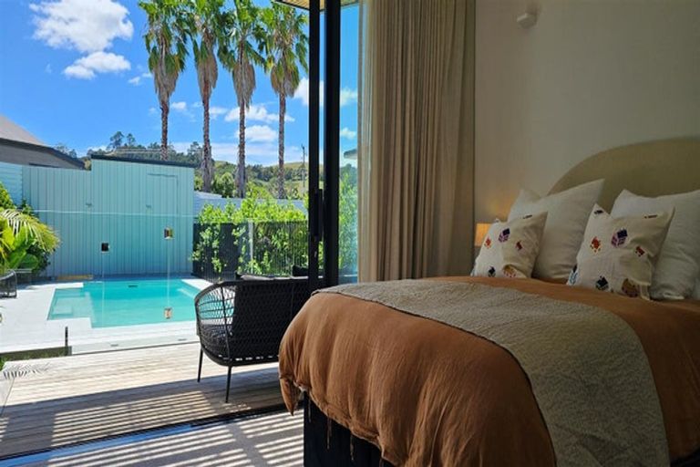 Photo of property in 22 Torea Road, Matakana, Warkworth, 0985