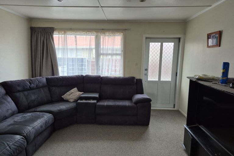 Photo of property in 3/813 Clive Street, Akina, Hastings, 4122