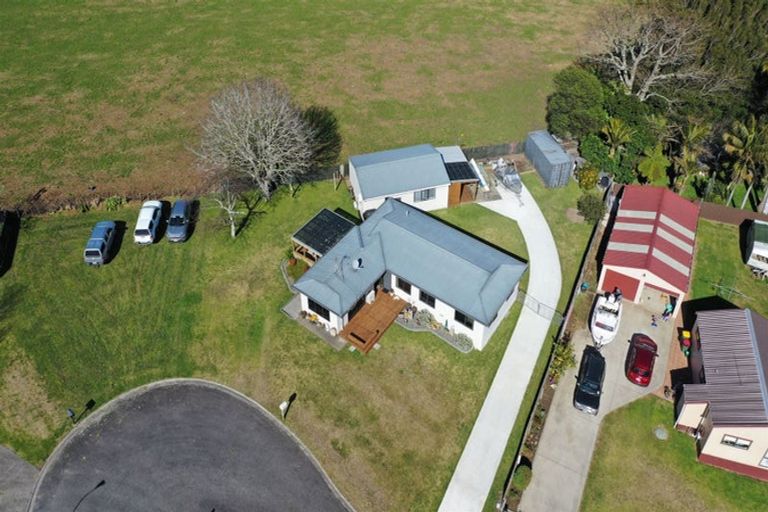 Photo of property in 18 Whenuariri Place, Maketu, 3189