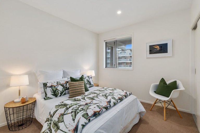 Photo of property in 6/160c Hobsonville Point Road, Hobsonville, Auckland, 0616