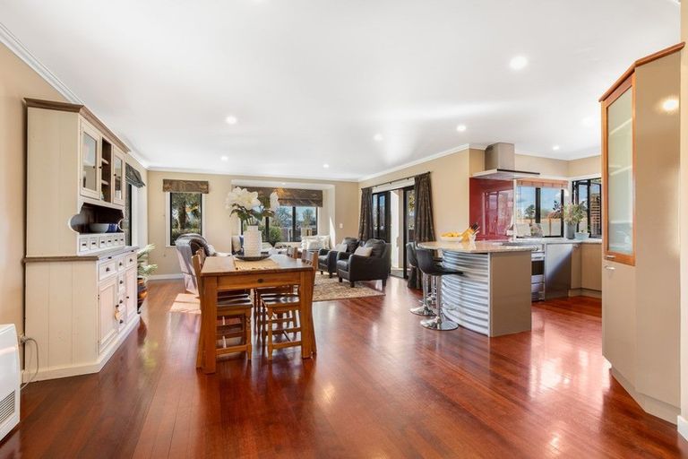 Photo of property in 59 Milton Street, Leamington, Cambridge, 3432