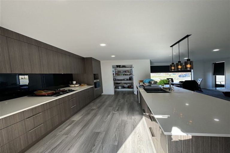 Photo of property in 12 Fountain Place, Rolleston, 7614