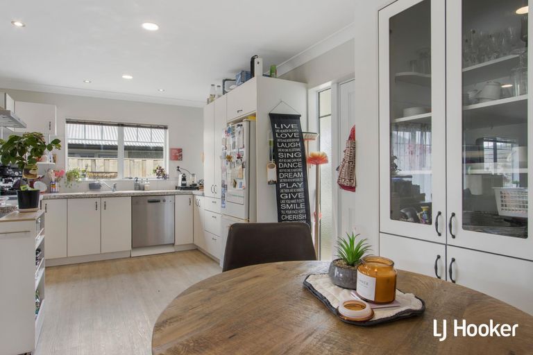 Photo of property in 50 Ocean Breeze Drive, Waihi Beach, 3611