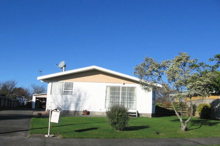 Photo of property in 28 Gemini Avenue, Milson, Palmerston North, 4414