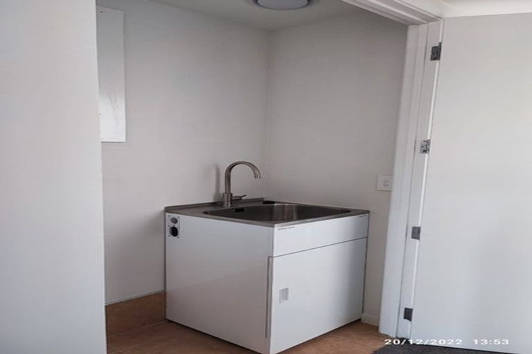 Photo of property in 7/11 Carlos Drive, Flat Bush, Auckland, 2016