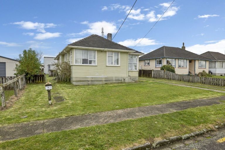 Photo of property in 11 Avon Street, Stratford, 4332