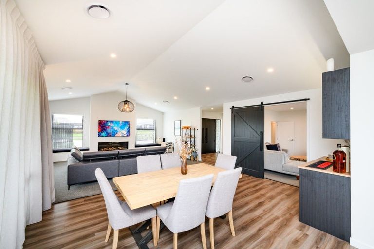 Photo of property in 65 Hartwell Drive, Kelvin Grove, Palmerston North, 4470