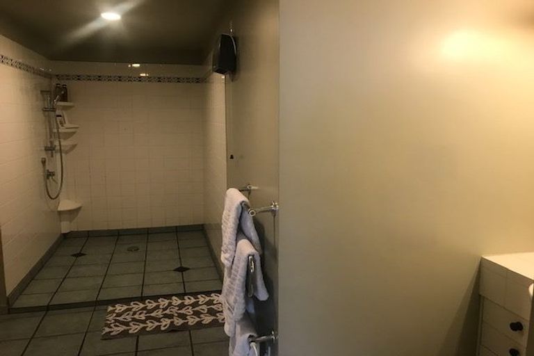 Photo of property in Apparel House, 215u1 Victoria Street, Te Aro, Wellington, 6011