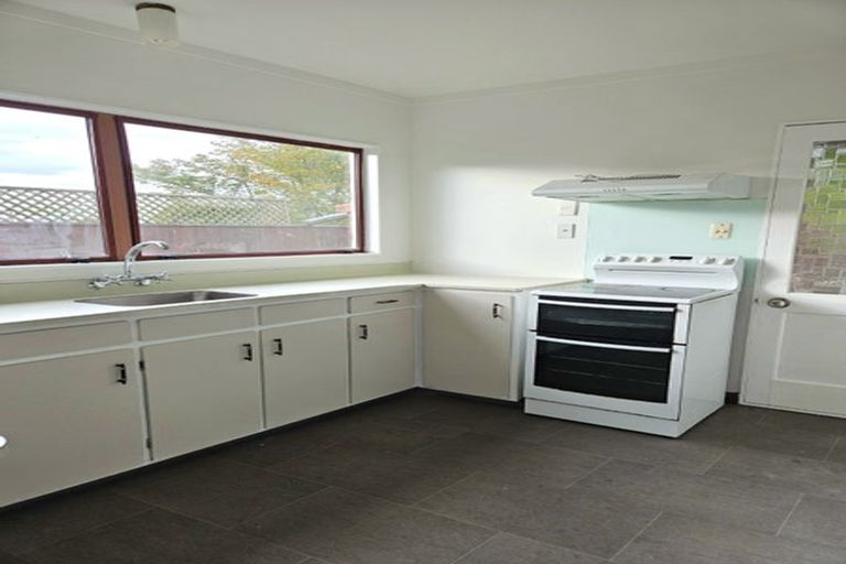 Photo of property in 19u5 Phillip Street, Johnsonville, Wellington, 6037