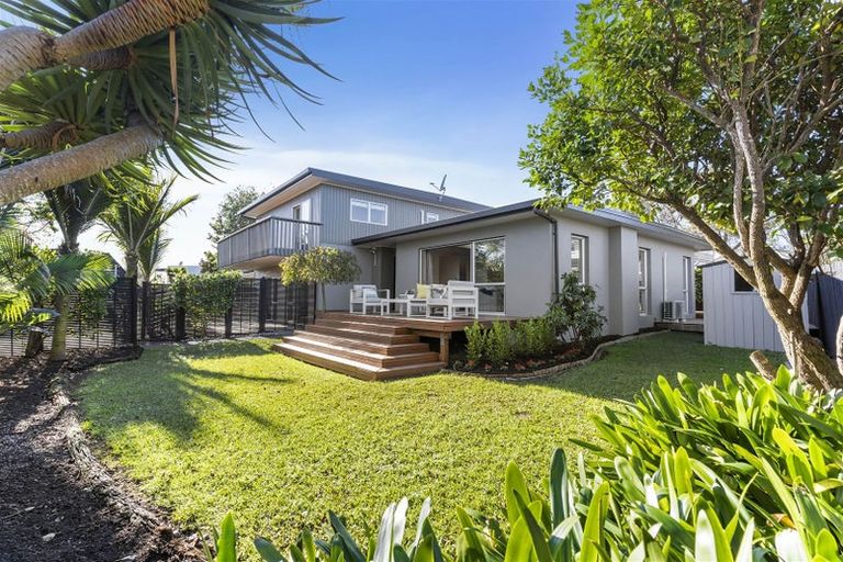 Photo of property in 10 Sanctuary Point, Sunnyhills, Auckland, 2010