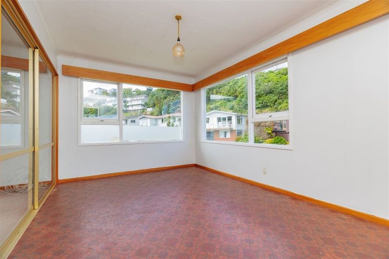 Photo of property in 15 Cortina Avenue, Johnsonville, Wellington, 6037